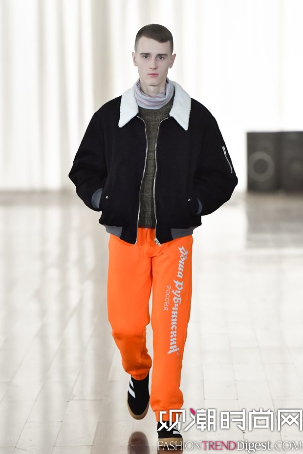 Gosha Rubchinskiy 2017/18ﶬ㳡ϵзͼƬ