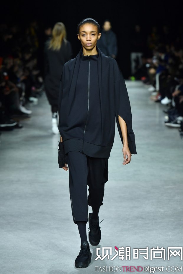 rb Y-3 2017/18ﶬϵаlDƬ