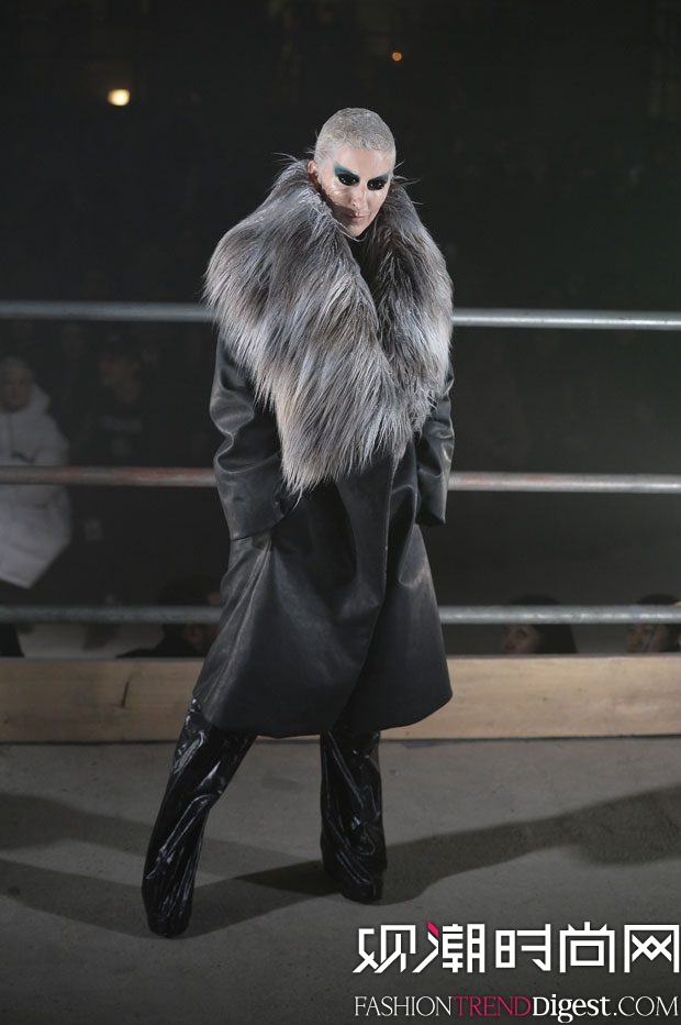 ׶ʱװ GARETH PUGH 2017ﶬϵ㳡ͼƬ