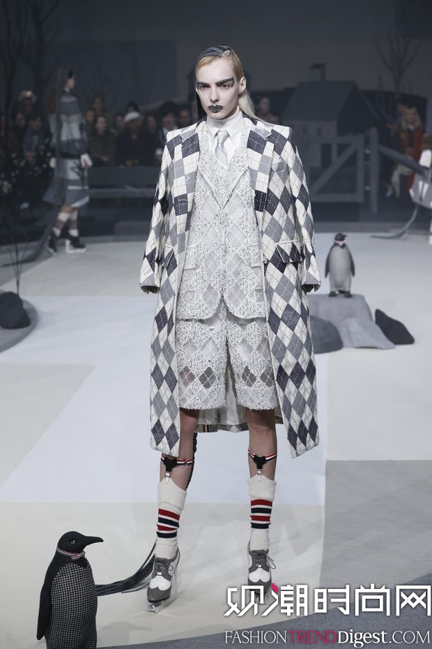 ŦԼʱװ THOM BROWNE 2017ﶬϵ㳡ͼƬ