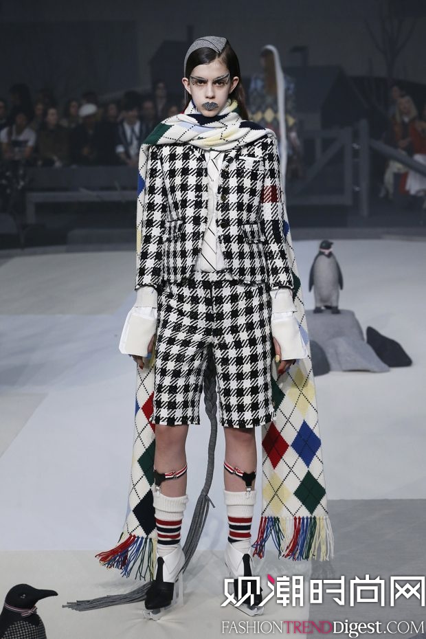 ŦԼʱװ THOM BROWNE 2017ﶬϵ㳡ͼƬ