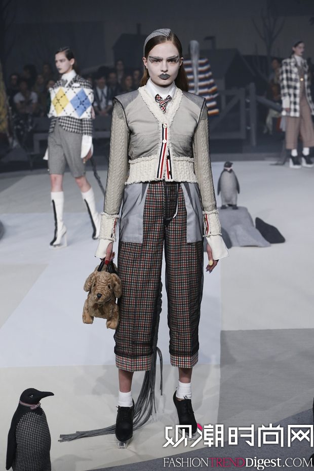 ŦԼʱװ THOM BROWNE 2017ﶬϵ㳡ͼƬ