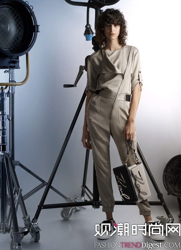Josephine SkriverMica ArganarazBaptiste Giabiconiͬ[Karl Lagerfeld 2017괺ďVƬDƬ