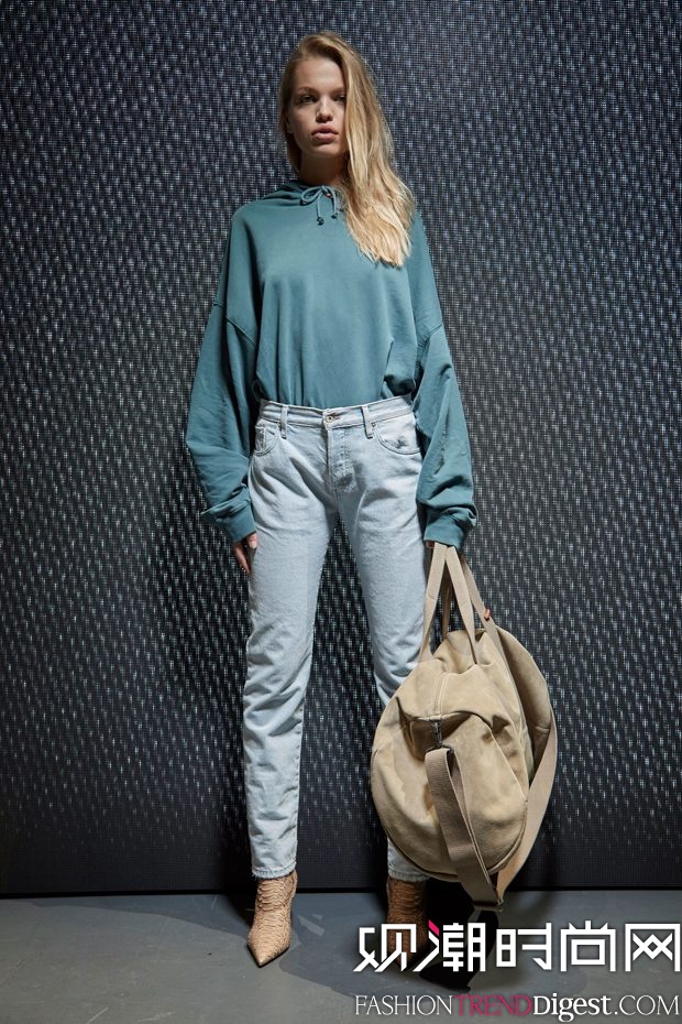 Yeezy 2017ﶬϵLookBookDƬ
