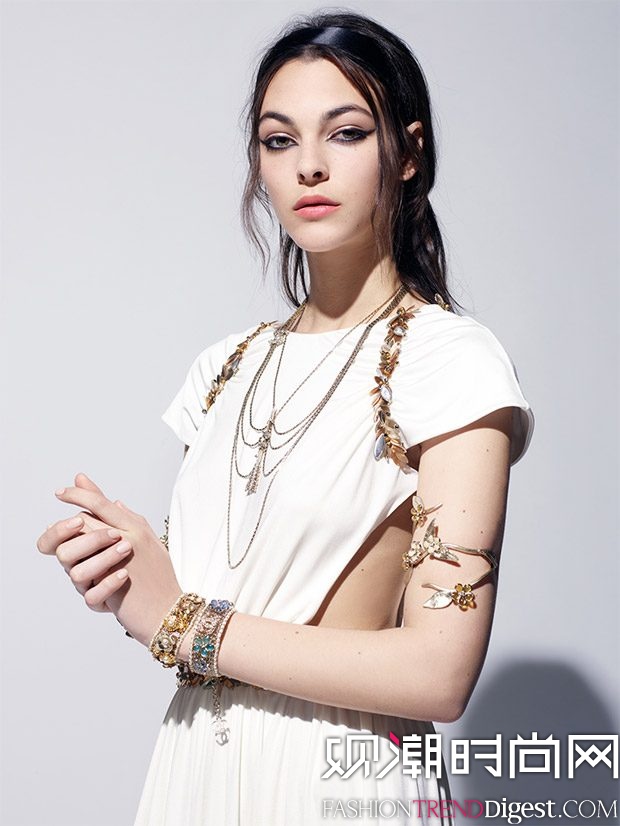 Vittoria Ceretti[Chanel 2018紺ȼϵLookBookDƬ