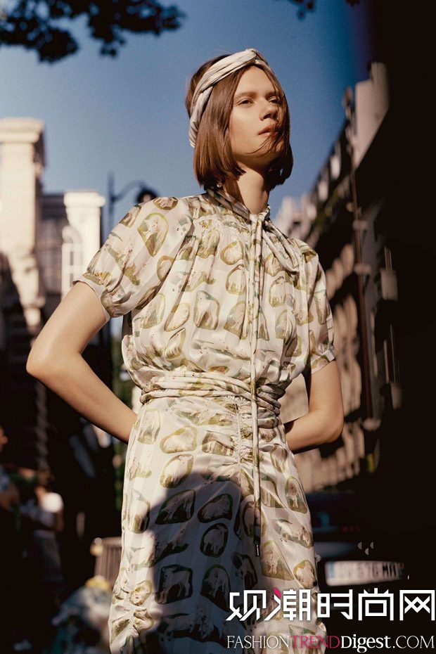 Carven 2018紺ϵLookBookDƬ
