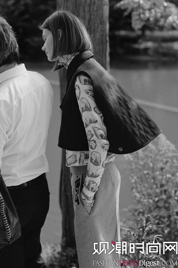 Carven 2018紺ϵLookBookDƬ