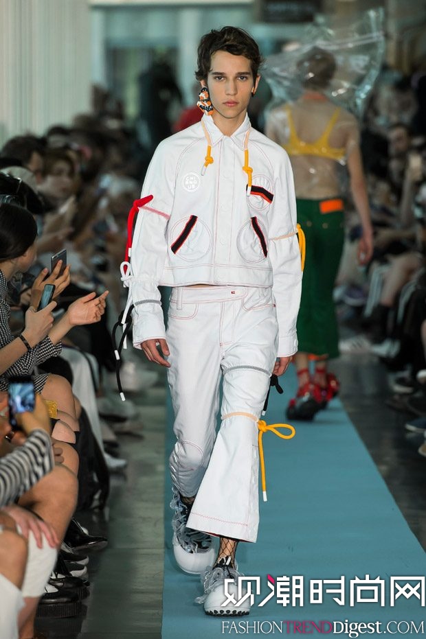 Angus Chiang 2018bϵDƬ