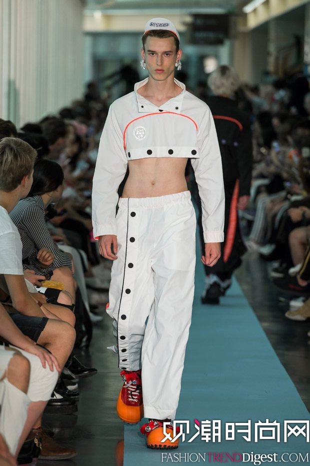 Angus Chiang 2018bϵDƬ
