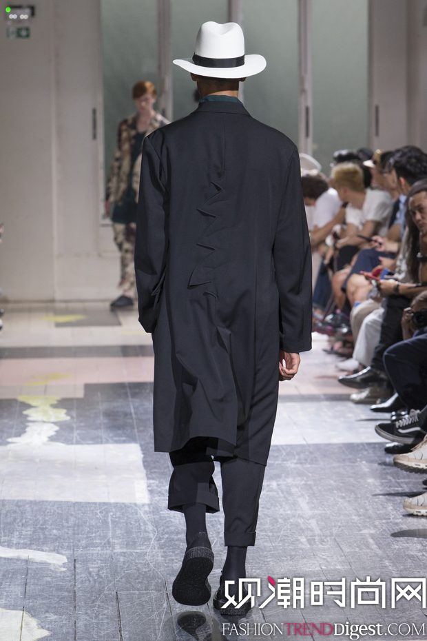 YOHJI YAMAMOTO 2018װϵ㳡ͼƬ