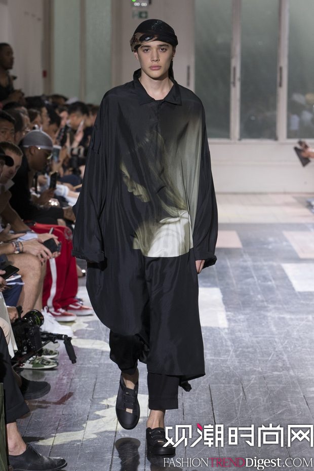 YOHJI YAMAMOTO 2018װϵ㳡ͼƬ