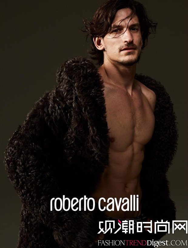 Jarrod Scott[Roberto Cavalli 2017ﶬϵЏVƬDƬ