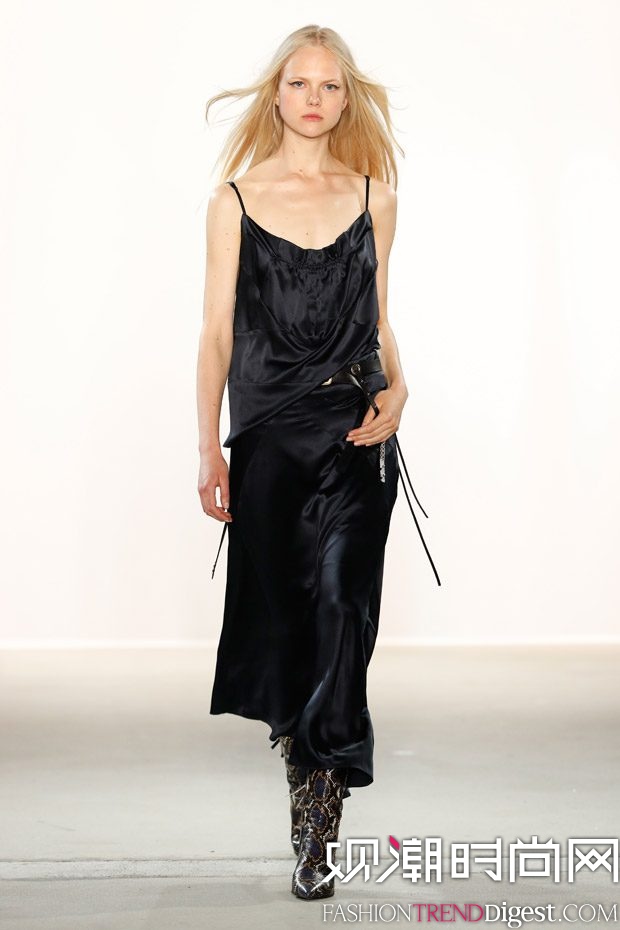 Dorothee Schumacher 2018ϵDƬ