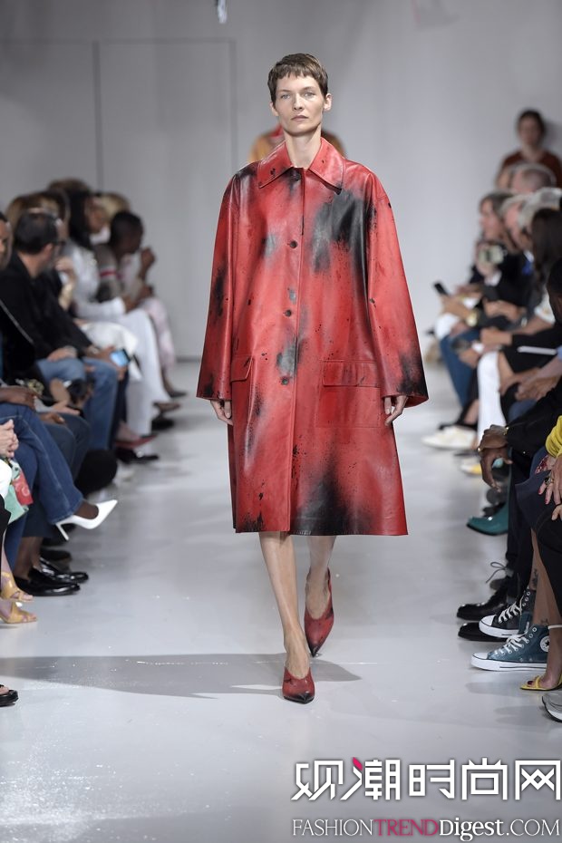 Calvin Klein Collection 2018ϵDƬ