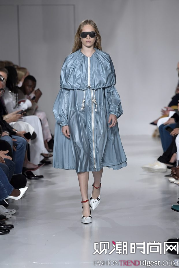 Calvin Klein Collection 2018ϵDƬ