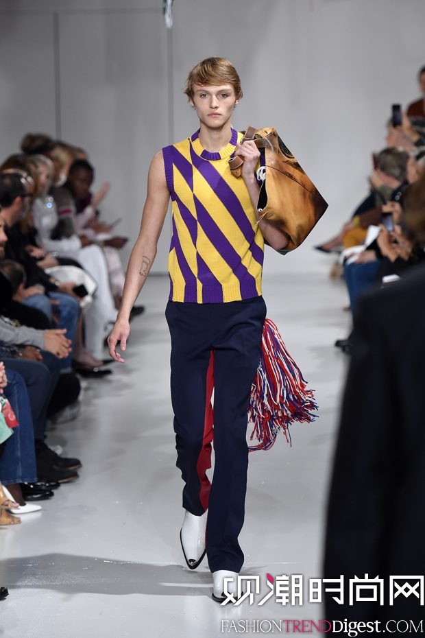 Calvin Klein Collection 2018ϵDƬ