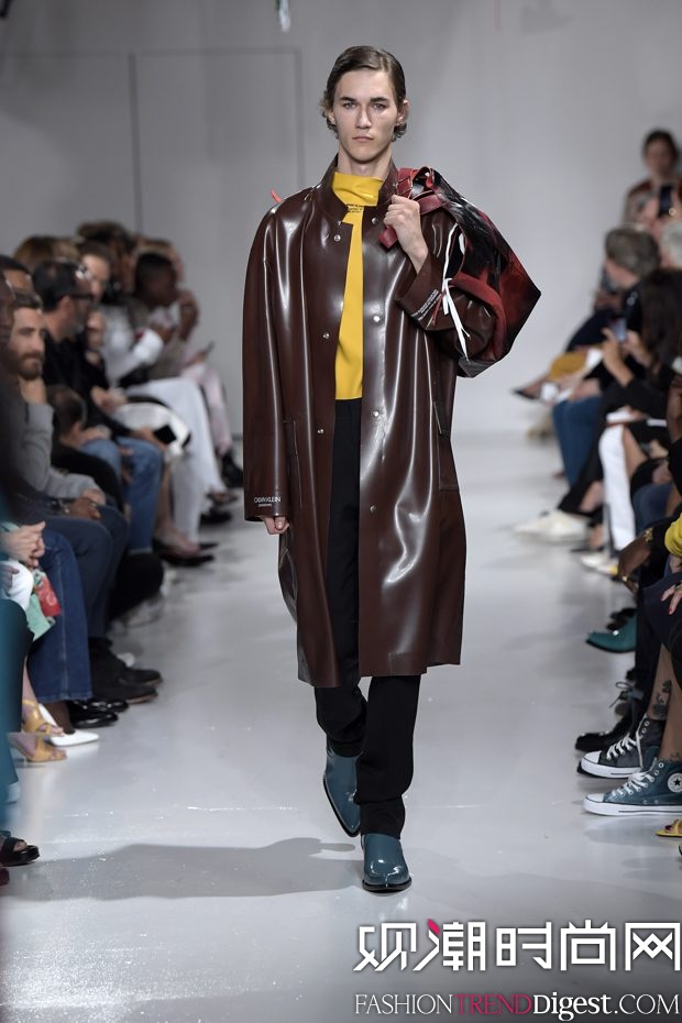 Calvin Klein Collection 2018ϵDƬ