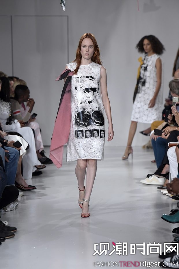 Calvin Klein Collection 2018ϵDƬ