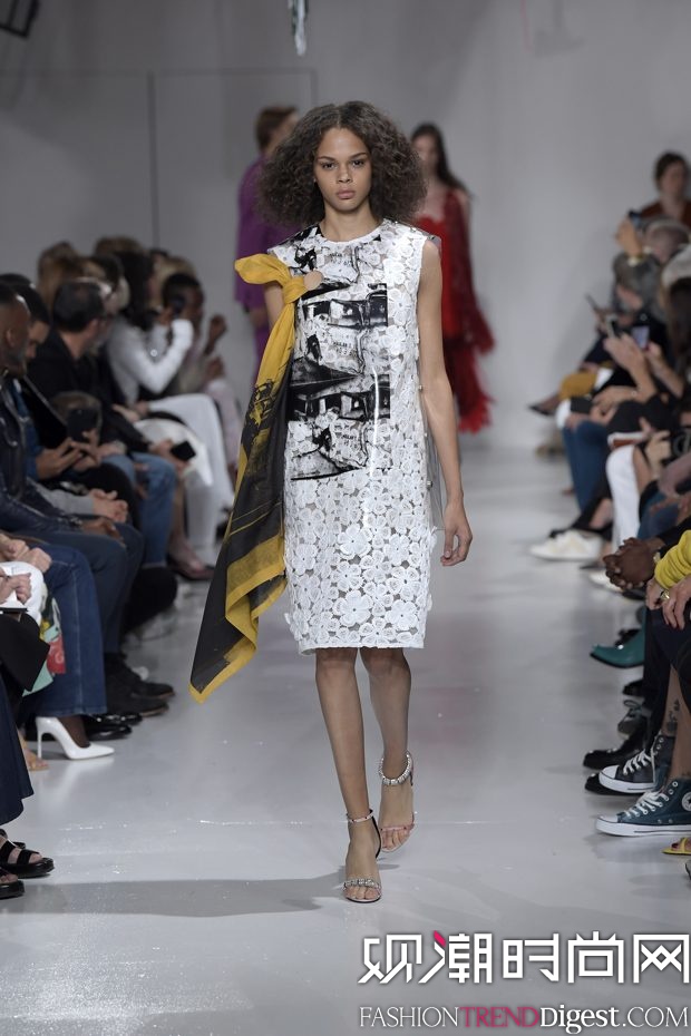 Calvin Klein Collection 2018ϵDƬ