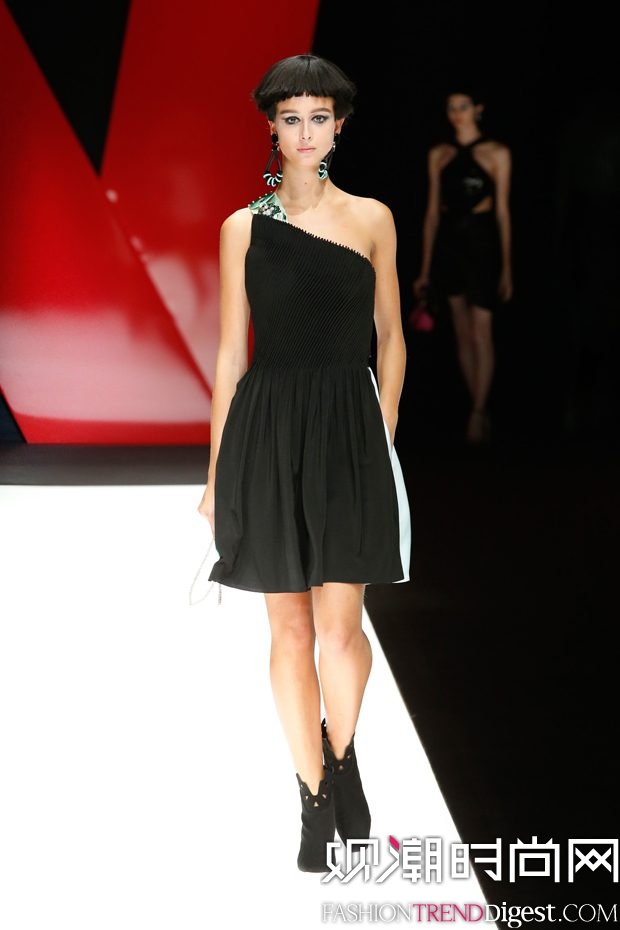 Giorgio Armani 2018ϵDƬ