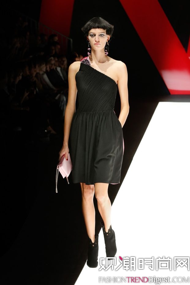 Giorgio Armani 2018ϵDƬ