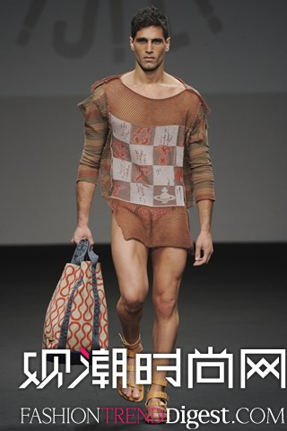 Vivienne Westwood 2016mbܸDƬ