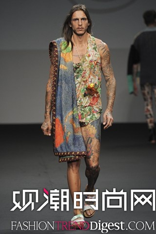 Vivienne Westwood 2016mbܸDƬ