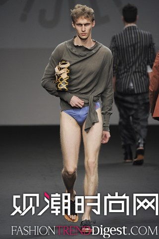 Vivienne Westwood 2016mbܸDƬ