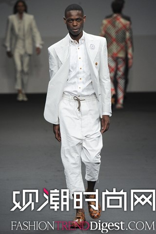 Vivienne Westwood 2016mbܸDƬ