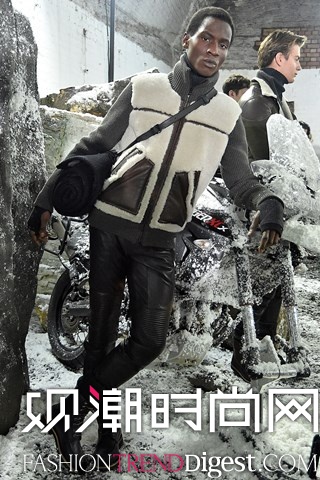 Belstaff 2016ﶬװϵLooKBooKͼƬ