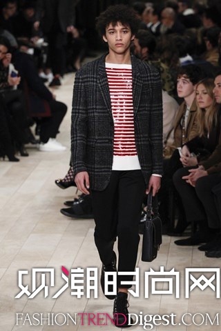 Burberry 2016ﶬװϵ׶װܸͼƬ