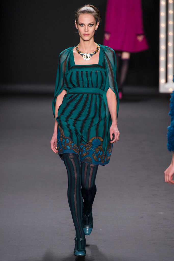 Anna Sui 2013ﶬŮװϵУŦԼʱװܣͼƬ