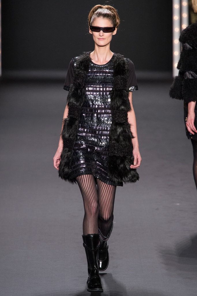 Anna Sui 2013ﶬŮװϵУŦԼʱװܣͼƬ