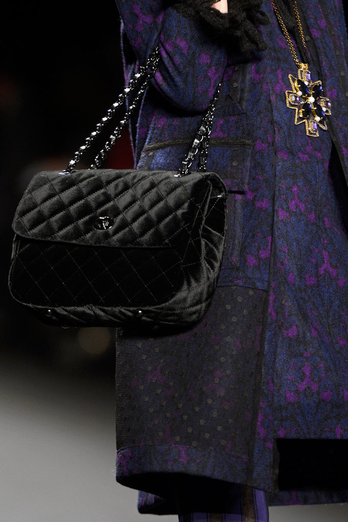 Anna Sui 2013ﶬŮװϵУŦԼʱװܣͼƬ