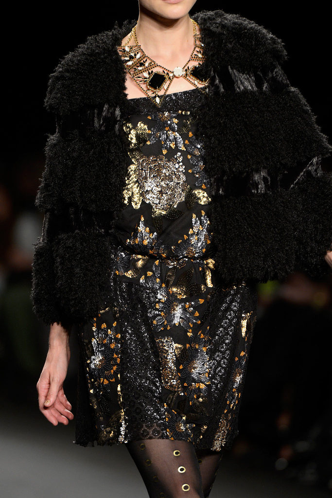 Anna Sui 2013ﶬŮװϵУŦԼʱװܣͼƬ