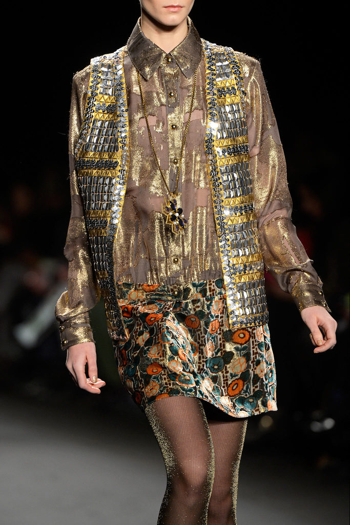 Anna Sui 2013ﶬŮװϵУŦԼʱװܣͼƬ