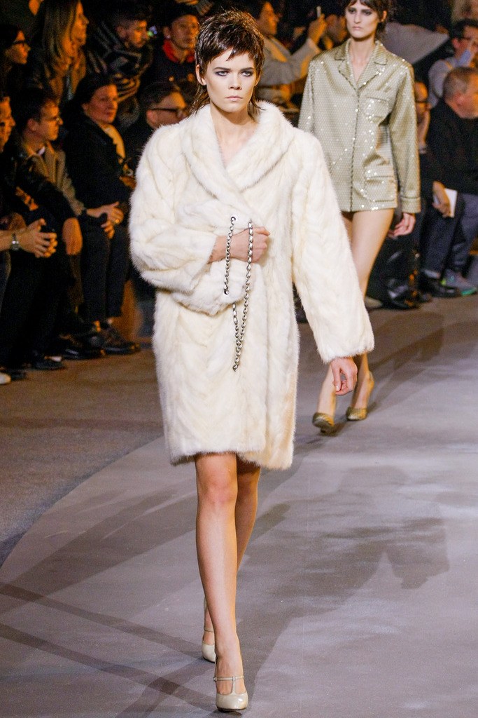 Marc Jacobs 2013ﶬŮװϵУŦԼʱװܣͼƬ