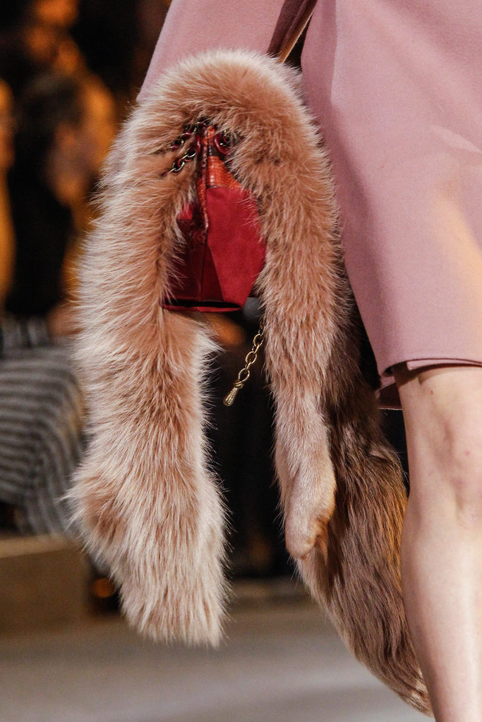 Marc Jacobs 2013ﶬŮװϵУŦԼʱװܣͼƬ