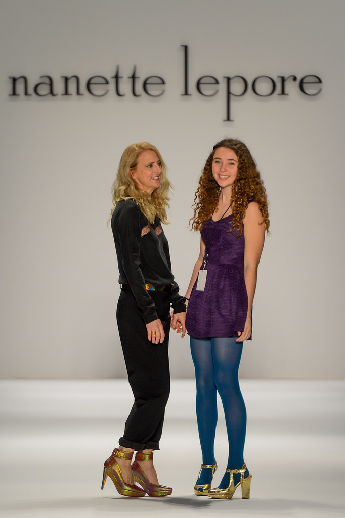 Nanette Lepore 2013ﶬŮװϵУ׶ʱװܣͼƬ