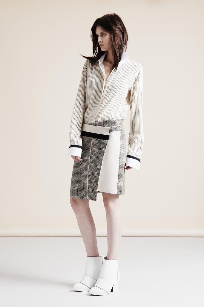 Nicole Farhi 2013ﶬŮbϵиDƬ
