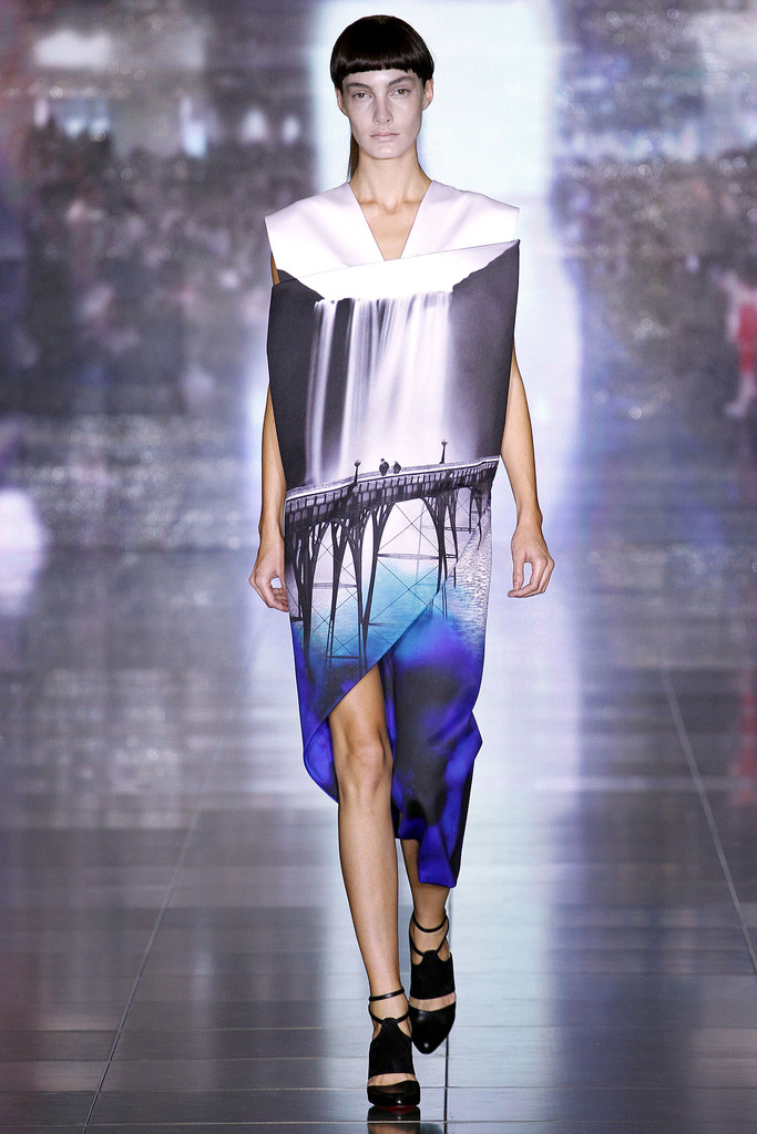 Mary Katrantzou 2013ﶬŮװϵУ׶ʱװܣͼƬ