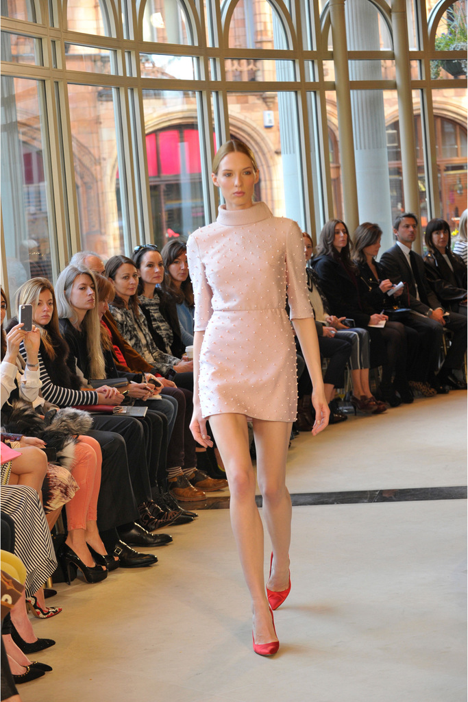 Emilia Wickstead 2013ﶬŮbϵиDƬ