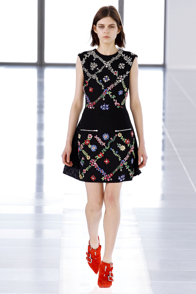 Preen By Thornton Bregazzi 2013ﶬŮװϵиͼƬ