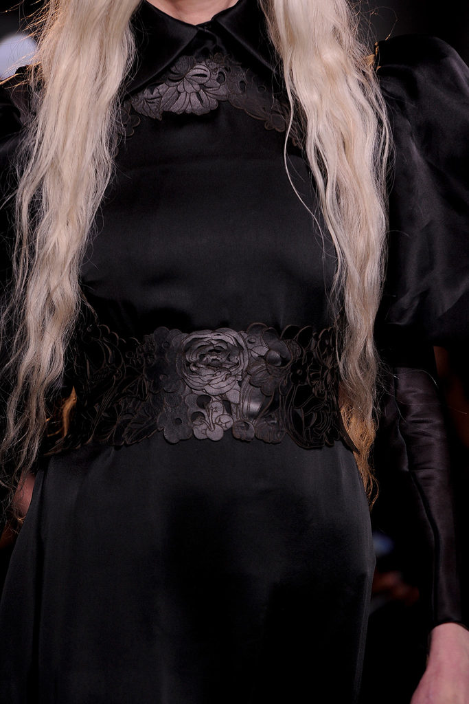 Giles 2013ﶬŮbϵУؕrbܣDƬ