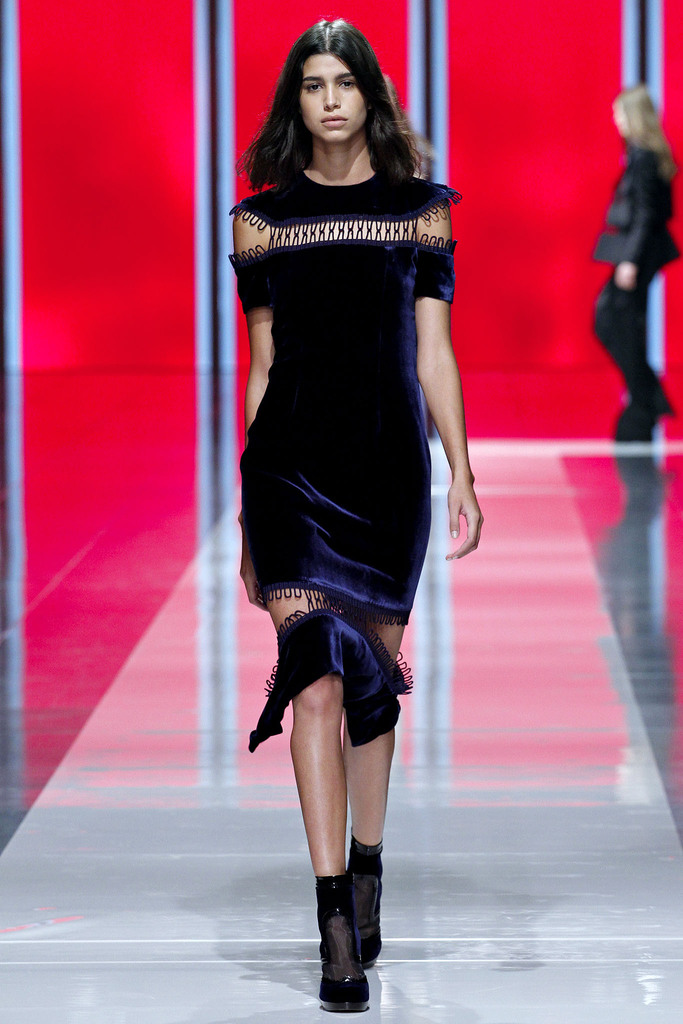 Christopher Kane 2013ﶬŮװϵУ׶ʱװܣͼƬ