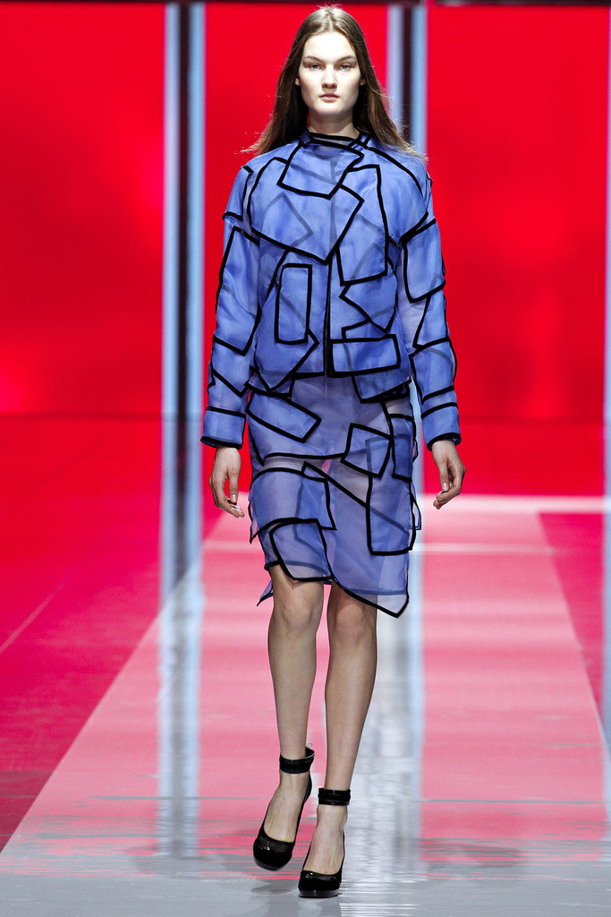 Christopher Kane 2013ﶬŮװϵУ׶ʱװܣͼƬ