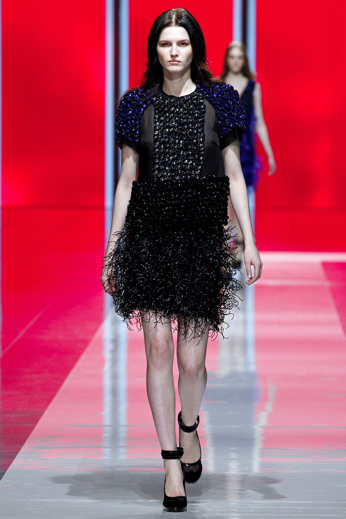 Christopher Kane 2013ﶬŮװϵУ׶ʱװܣͼƬ