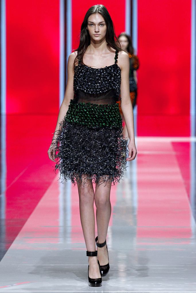 Christopher Kane 2013ﶬŮװϵУ׶ʱװܣͼƬ