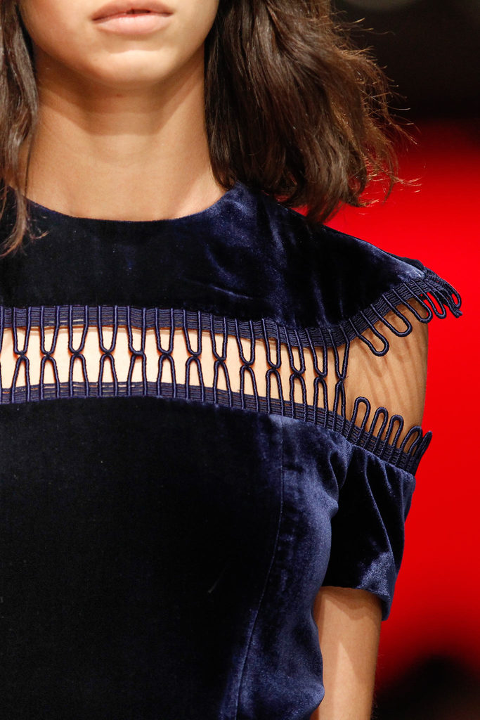 Christopher Kane 2013ﶬŮװϵУ׶ʱװܣͼƬ