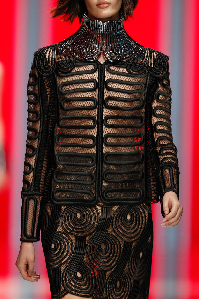 Christopher Kane 2013ﶬŮװϵУ׶ʱװܣͼƬ